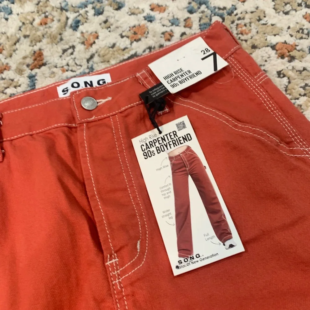 NWT S.O.N.G. Carpenter 90s Boyfriend Jeans Burnt Orange Women’s Size 28/7 - Picture 9 of 9